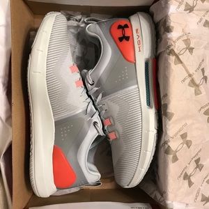 BRAND NEW UA HOVR RISE